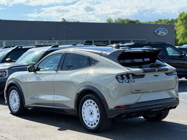 2025 Ford Mustang Mach-E GT