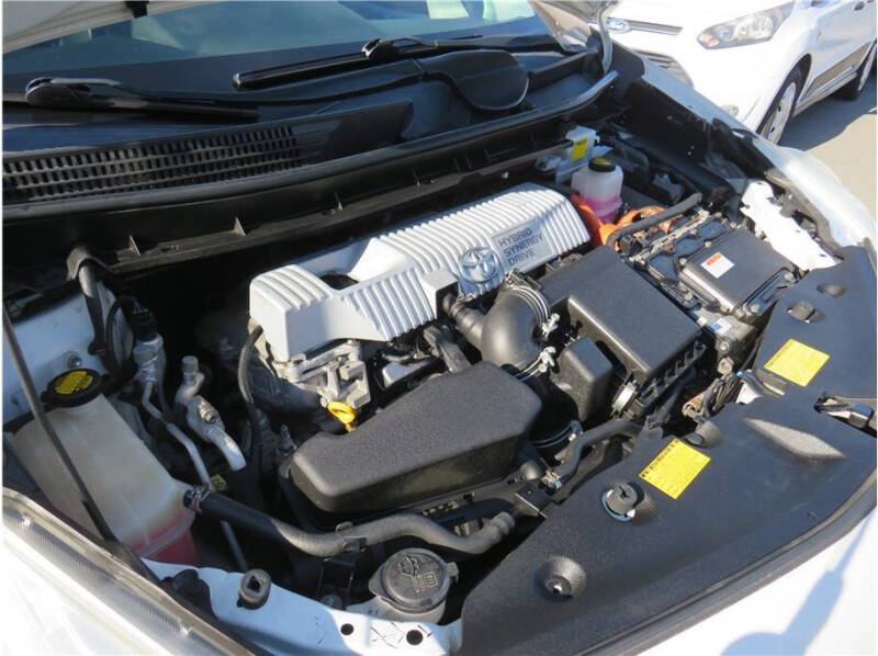 2014 Toyota Prius v