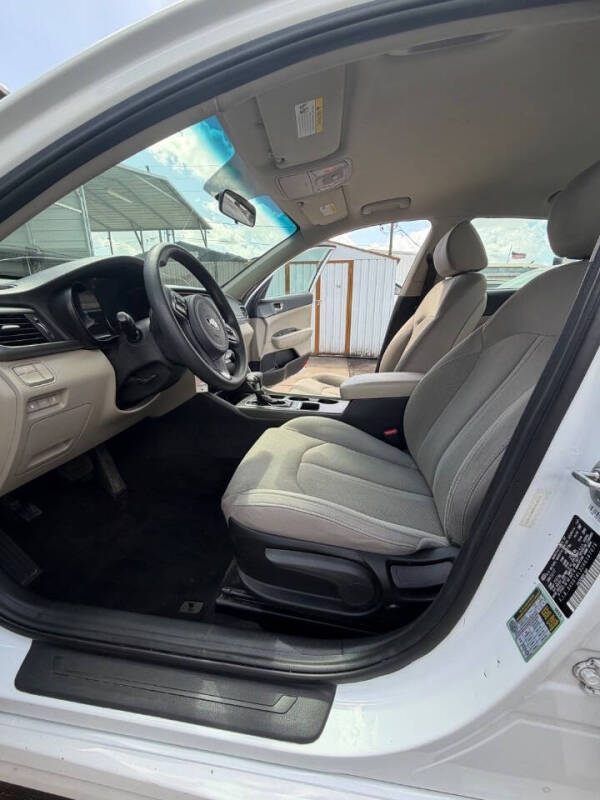 2017 Kia Optima LX
