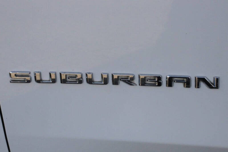 2021 Chevrolet Suburban LT