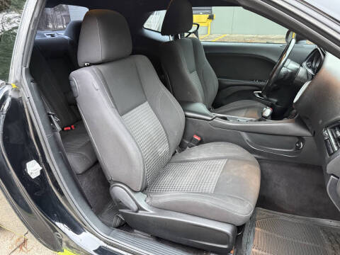 2016 Dodge Challenger SXT