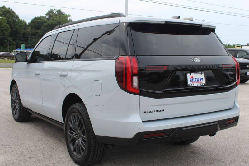 2025 Ford Expedition Platinum