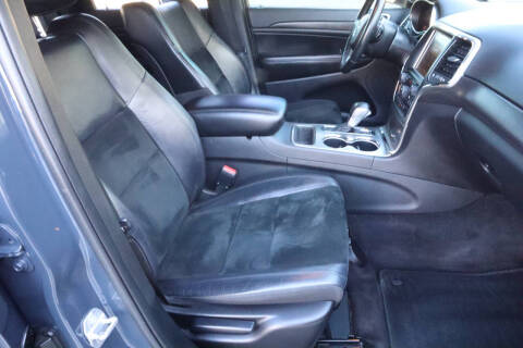 2017 Jeep Grand Cherokee Altitude