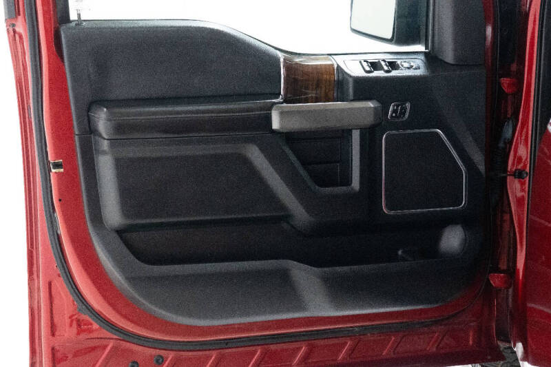 2016 Ford F-150 Platinum