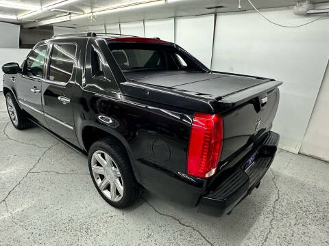 2010 Cadillac Escalade EXT Premium