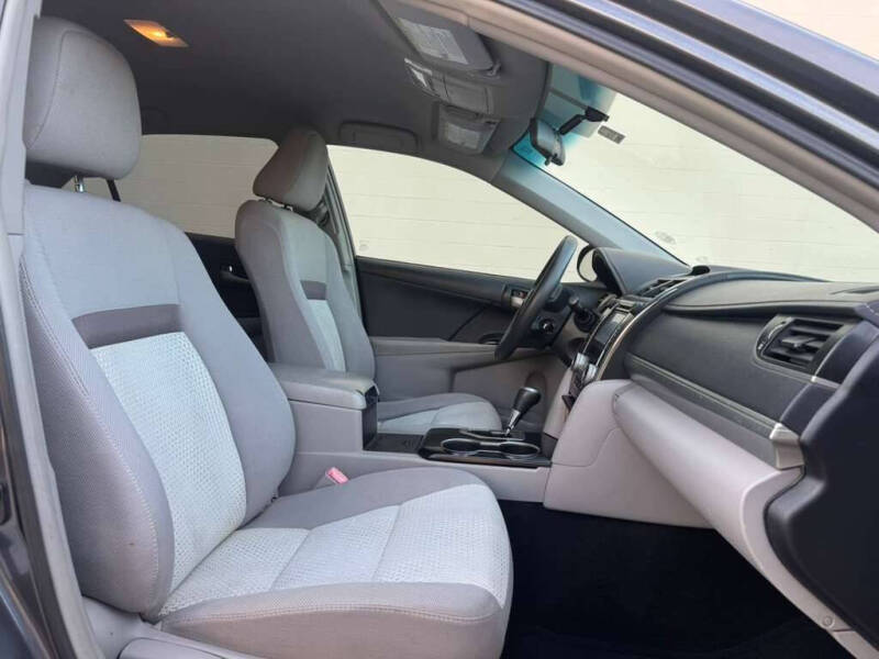 2014 Toyota Camry LE