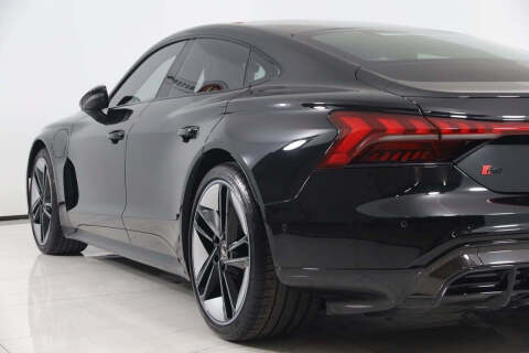 2024 Audi RS e-tron GT quattro