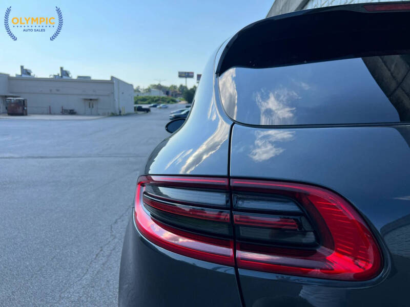 2018 Porsche Macan