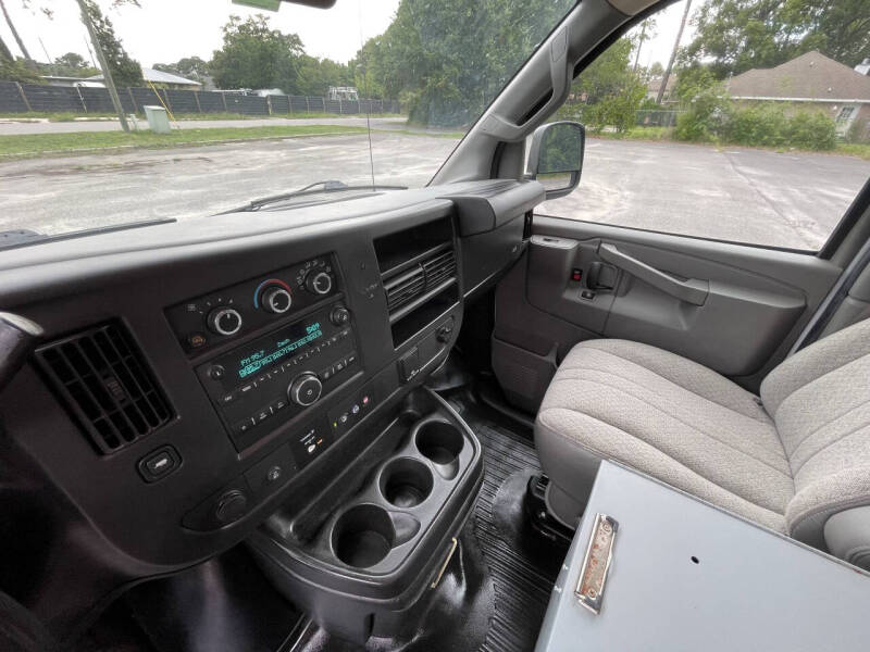 2020 Chevrolet Express 2500