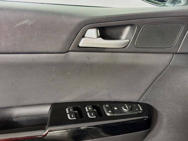 2022 Kia Sportage EX
