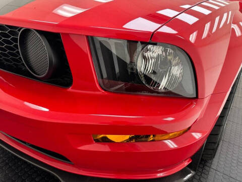 2005 Ford Mustang