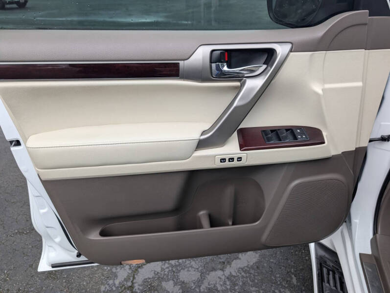 2016 Lexus GX 460