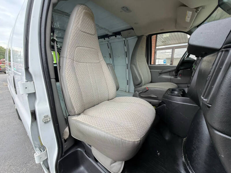 2016 Chevrolet Express 2500