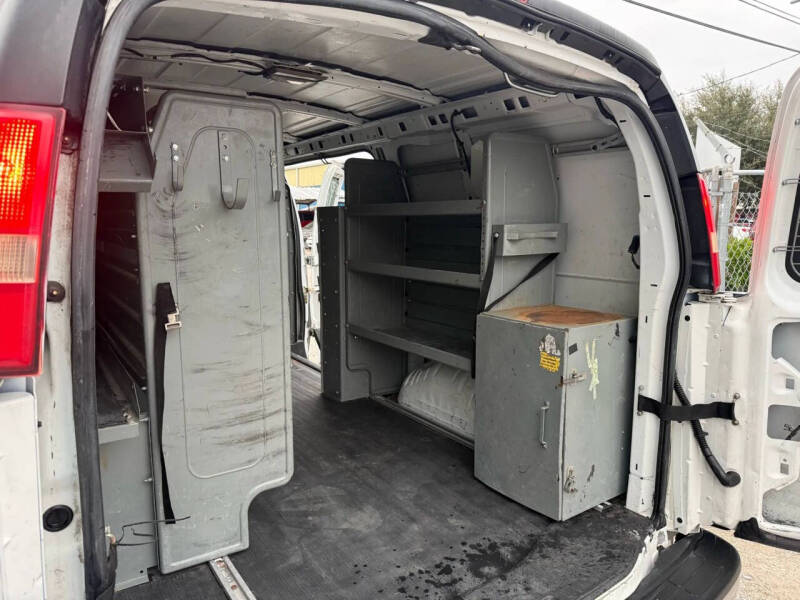2014 Chevrolet Express 2500