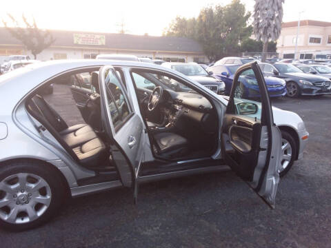 2005 Mercedes-Benz C-Class C 240 4MATIC