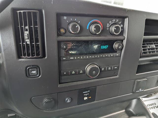 2024 GMC Savana 2500