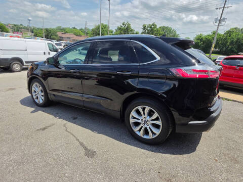 2019 Ford Edge Titanium