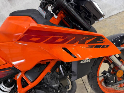 2024 KTM Duke 390