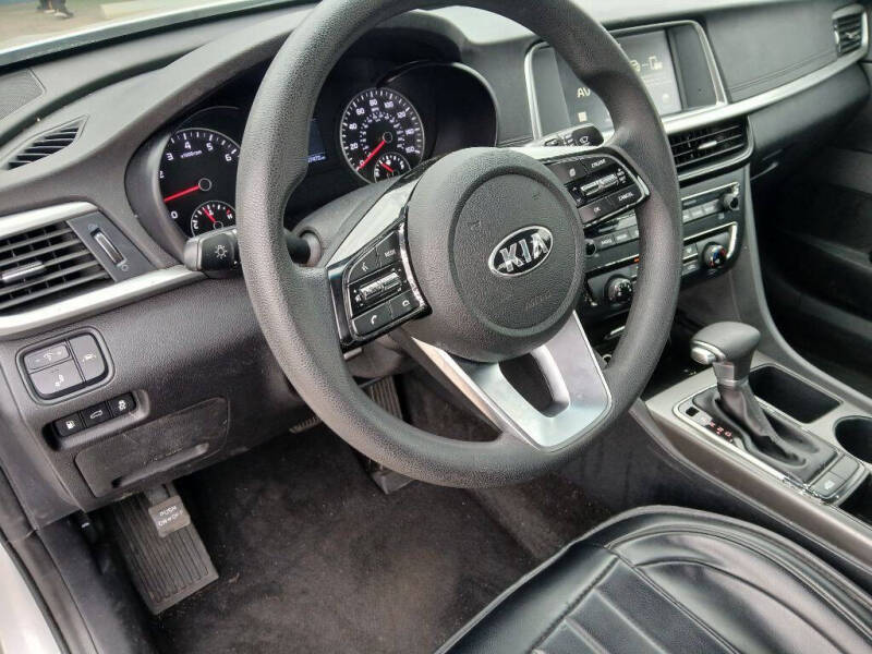 2019 Kia Optima LX