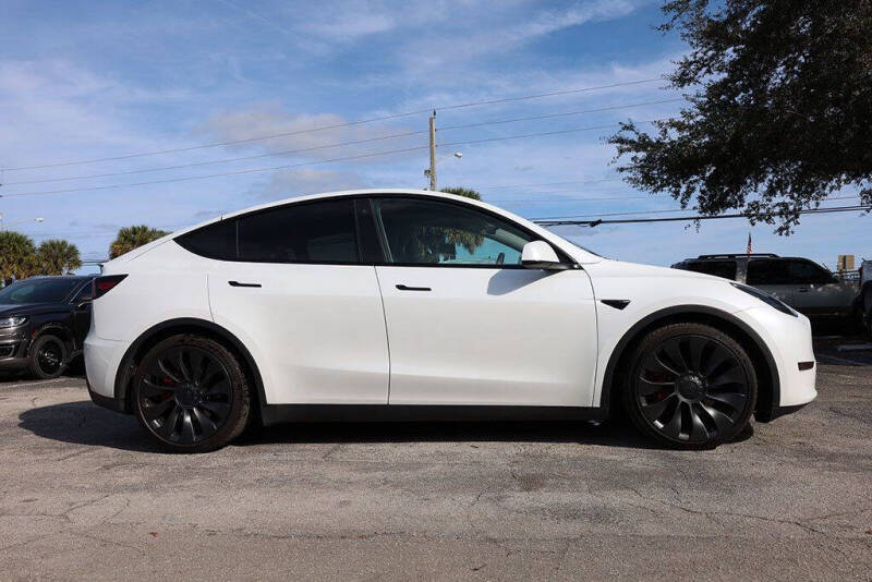2023 Tesla Model Y Performance