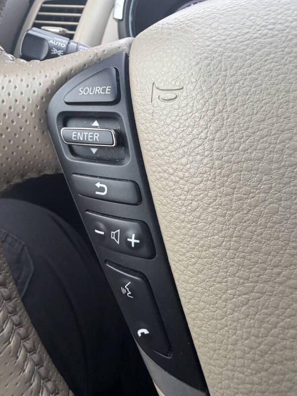 2012 Nissan Murano Platinum Edition