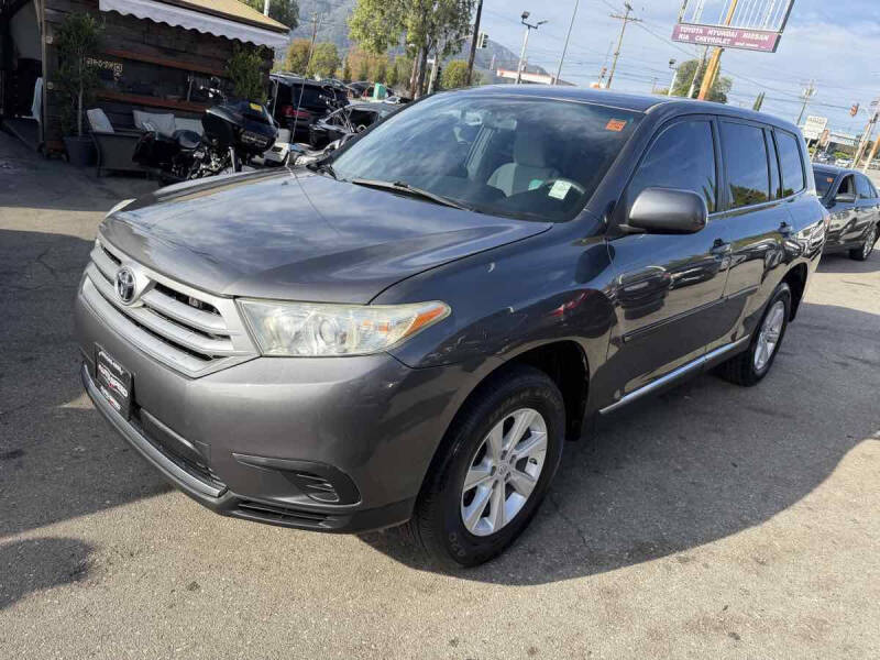 2011 Toyota Highlander SE