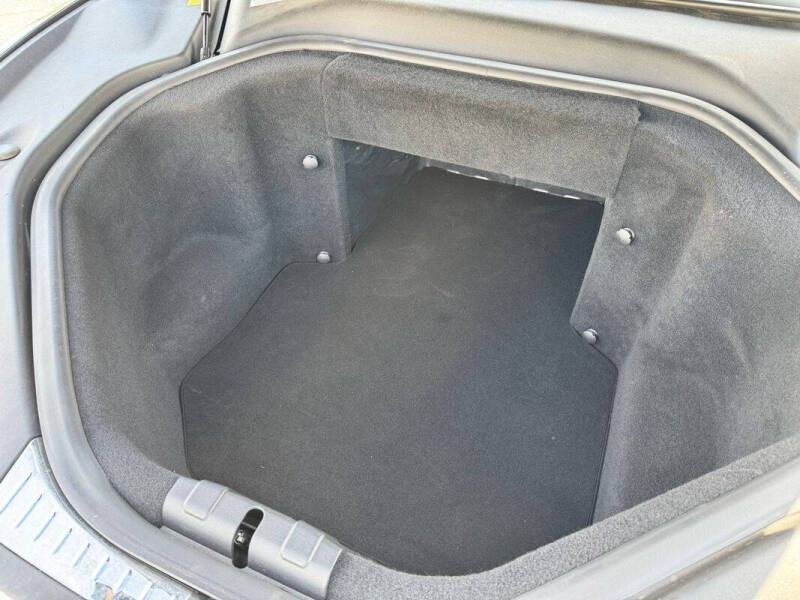 2013 Tesla Model S Performance