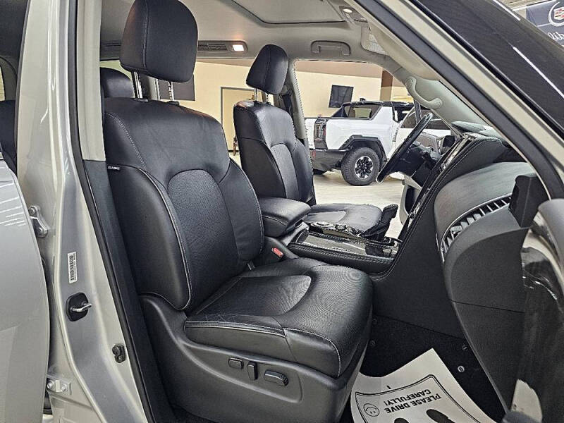 2021 Infiniti QX80 Luxe