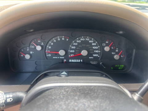 2003 Ford Explorer XLT