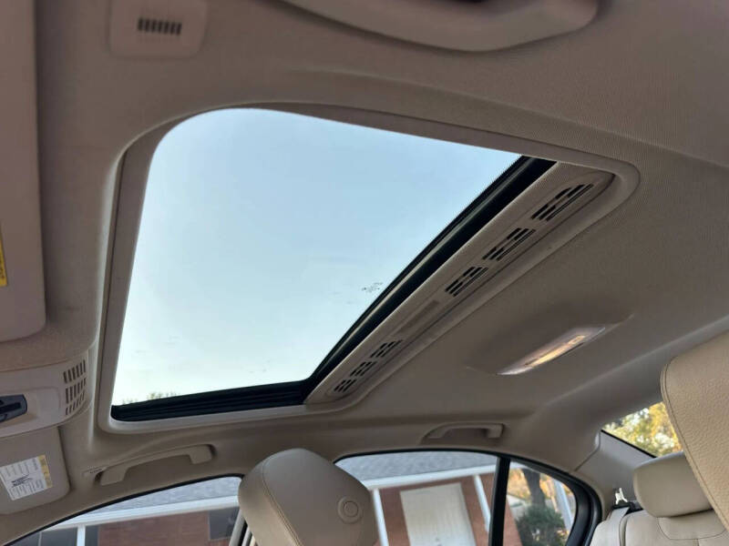 2013 BMW 3 Series 328i