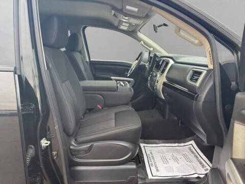 2019 Nissan Titan SV