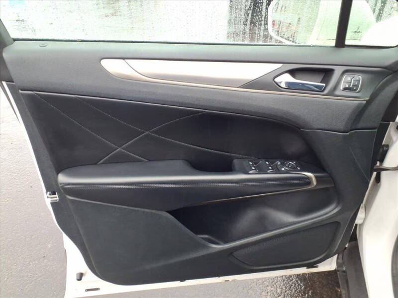 2017 Lincoln MKC Reserve