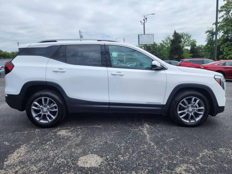 2022 GMC Terrain SLT