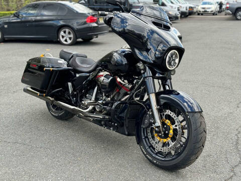 2022 Harley-Davidson Street Glide for sale at Urbin Auto Sales in Garfield NJ