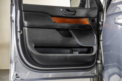 2020 Lincoln Navigator L Reserve