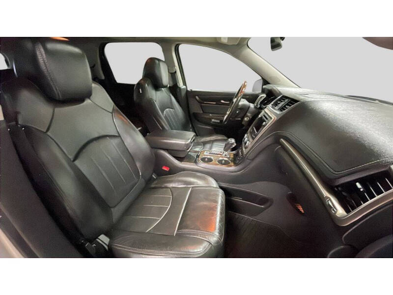 2016 GMC Acadia Denali
