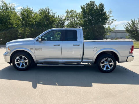 2017 RAM 1500 Laramie