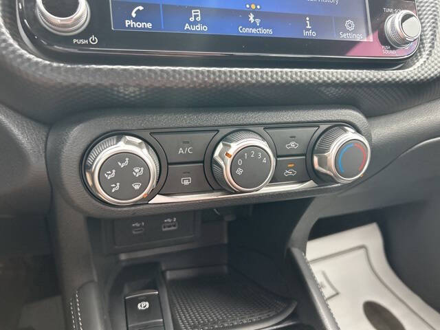 2023 Nissan Kicks SV