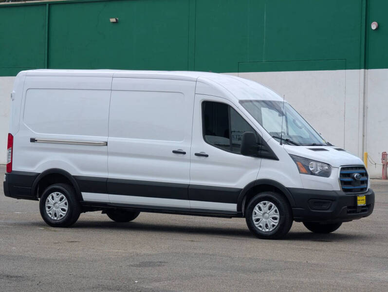 2023 Ford E-Transit