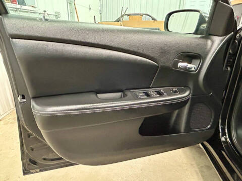 2011 Chrysler 200 Limited