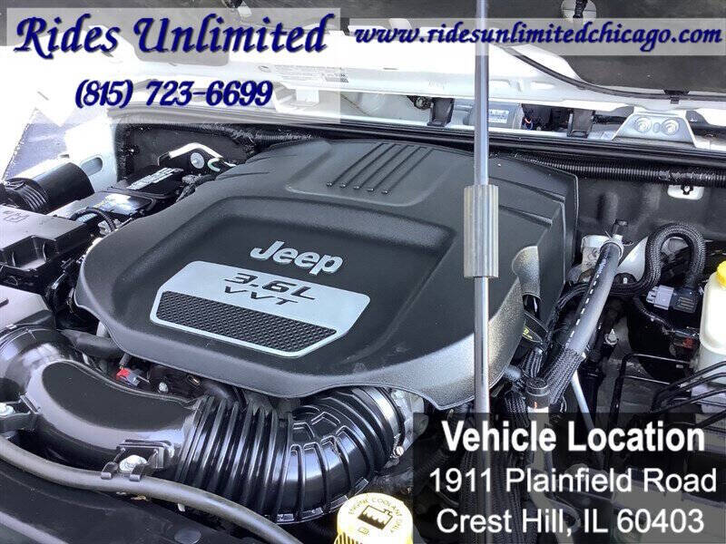 2013 Jeep Wrangler Sahara