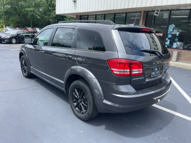2020 Dodge Journey SE Value