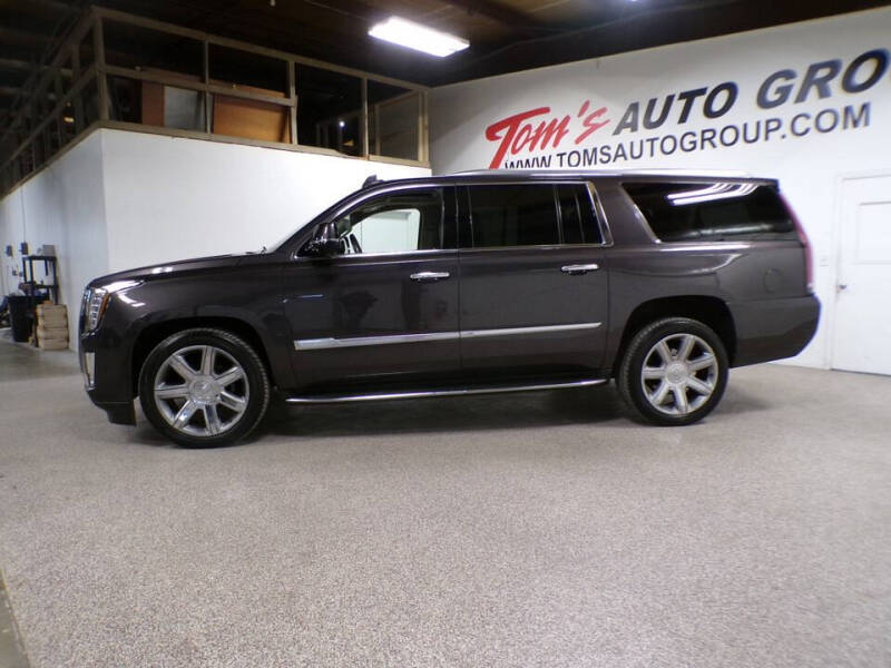 2017 Cadillac Escalade ESV Luxury
