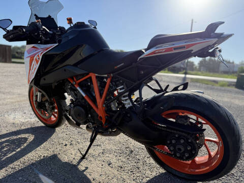2019 KTM 1290 Super Duke GT