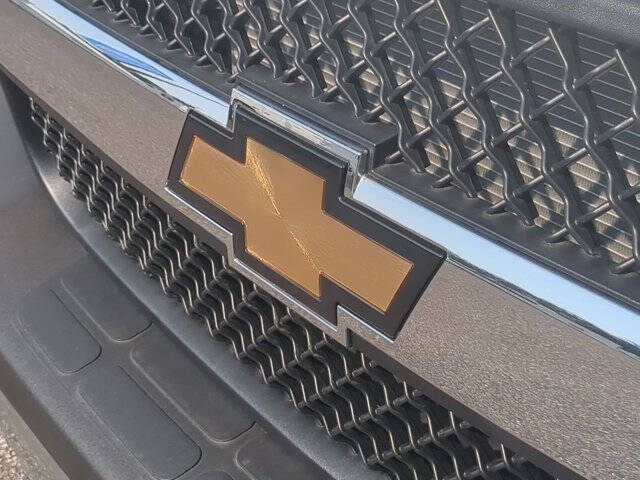 2025 GMC Savana 3500