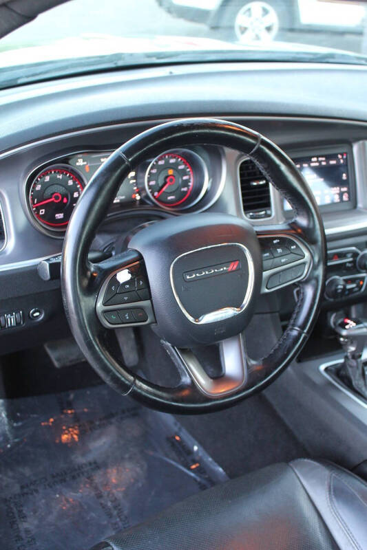 2020 Dodge Charger SXT