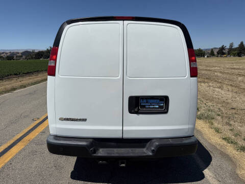 2018 Chevrolet Express 2500