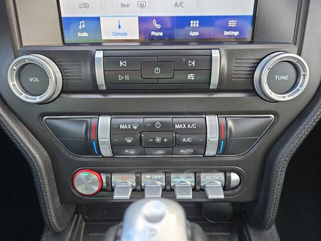 2022 Ford Mustang EcoBoost