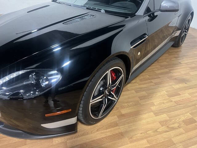 2016 Aston Martin V8 Vantage GT