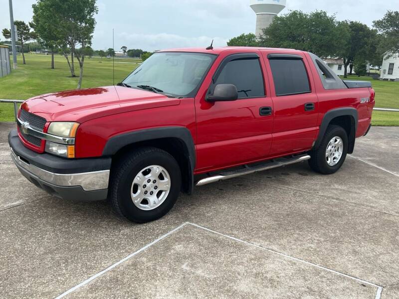 2004 Chevrolet Avalanche for sale at M A Affordable Motors in Baytown TX